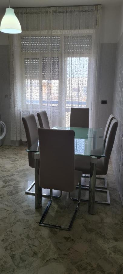 شقة Jajo Apartament برينديسي المظهر الخارجي الصورة